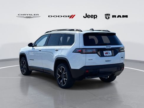 New 2026 Jeep Cherokee Overland image 3