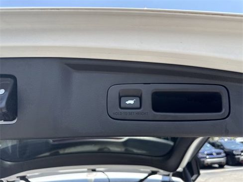 Used 2024 Honda CR-V EX-L image 31