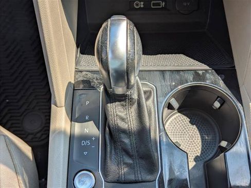 Used 2018 Volkswagen Atlas SEL AWD/4WD image 12