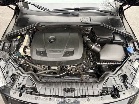 Used 2016 Volvo S60 T5 image 39