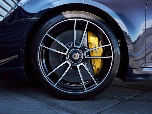 Used 2022 Porsche 911 Turbo S AWD/4WD image 3