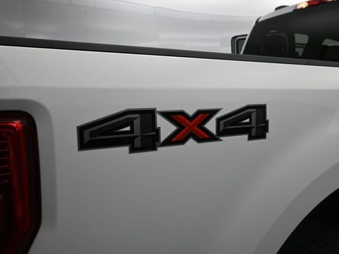 Used 2022 Ford F250 XLT AWD/4WD image 9