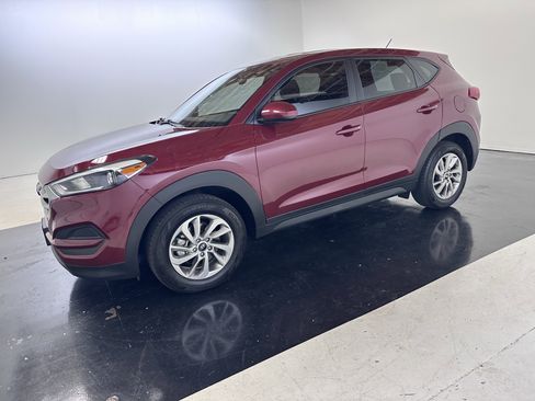 Used 2018 Hyundai Tucson SE image 7