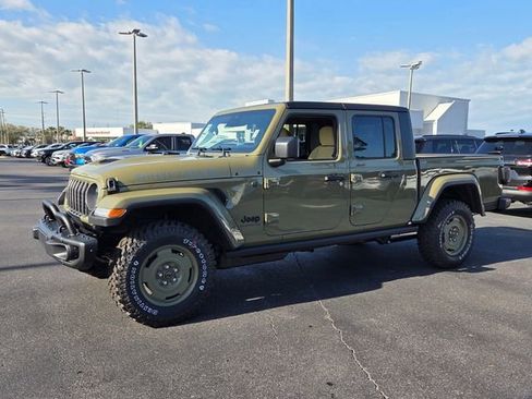 New 2026 Jeep Gladiator Willys AWD/4WD image 3