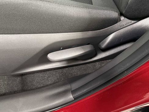 New 2025 Toyota RAV4 LE image 14