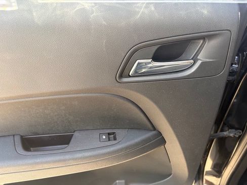 Used 2017 GMC Terrain SLE w/ Chrome Edition FWD image 41