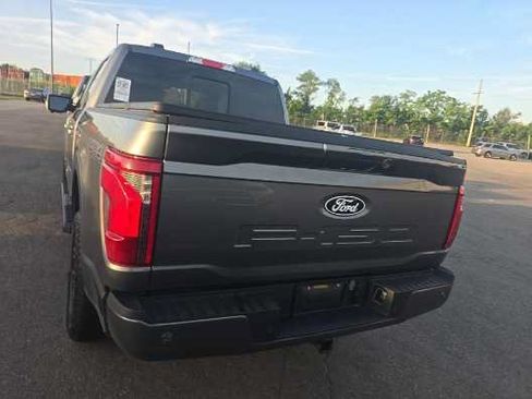 Used 2025 Ford F150 XLT w/ Equipment Group 303A High AWD/4WD image 5