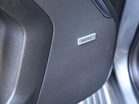Used 2022 GMC Yukon Denali AWD/4WD image 27