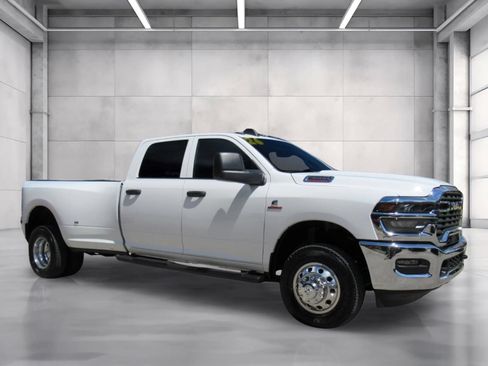 Certified 2026 RAM 3500 Tradesman w/ Chrome Appearance Group AWD/4WD image 1