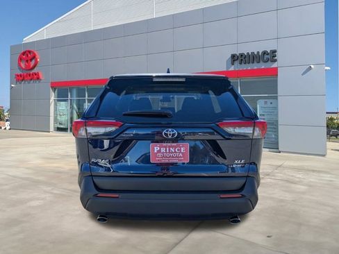 New 2025 Toyota RAV4 XLE image 5