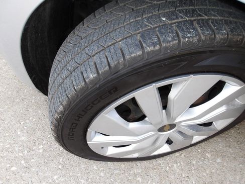 Used 2017 Chevrolet Spark LS image 39