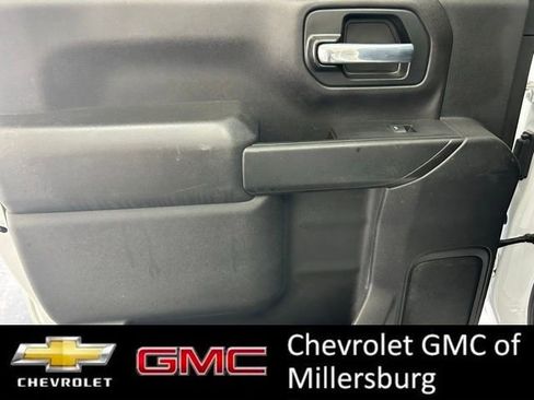 Used 2022 Chevrolet Silverado 2500 LT w/ Convenience Package image 23