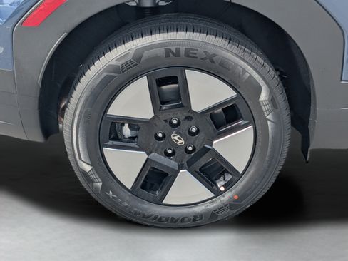 New 2027 Hyundai Santa Fe SEL FWD image 31