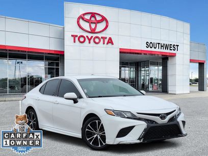 Used 2018 Toyota Camry SE