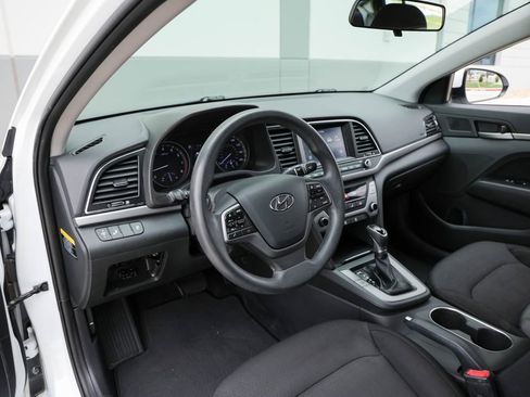 Used 2018 Hyundai Elantra SEL FWD image 12