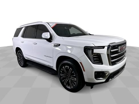 Used 2025 GMC Yukon Elevation AWD/4WD image 2