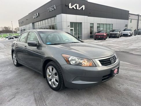 Used 2009 Honda Accord EX image 2