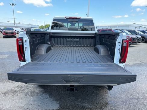 New 2026 GMC Sierra 2500 SLT w/ SLT Premium Package AWD/4WD image 23