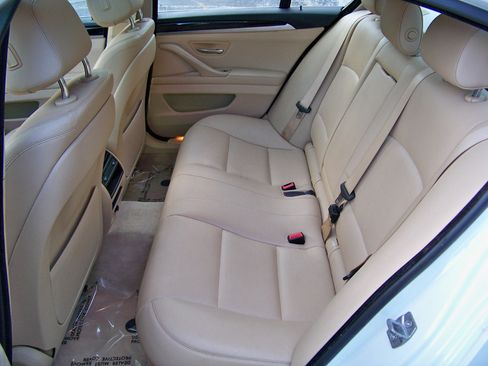 Used 2014 BMW 528i xDrive Sedan image 39