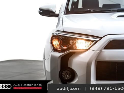 Used 2019 Toyota 4Runner TRD Off-Road Premium image 14