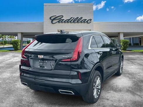 Certified 2024 Cadillac XT4 Premium Luxury FWD image 3