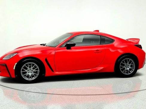 Used 2022 Toyota GR86 Premium RWD image 8