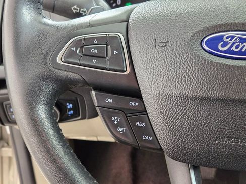 Used 2016 Ford Focus SE w/ SE Sport Package FWD image 26