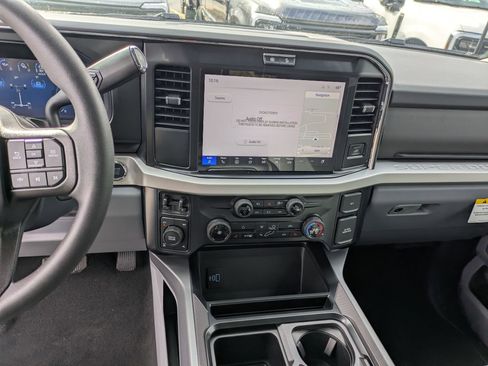 New 2026 Ford F250 XLT w/ XLT Premium Package AWD/4WD image 20