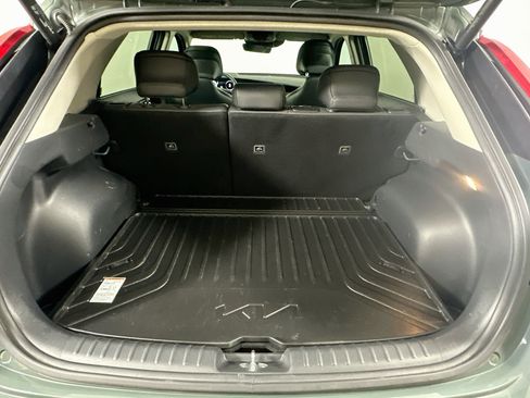 Used 2023 Kia Niro Wind w/ Wind Preserve Package FWD image 28