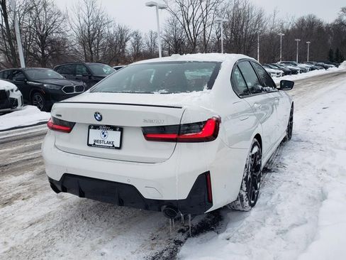 New 2026 BMW 330i xDrive Sedan w/ M Sport Package AWD/4WD image 4