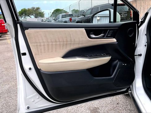 Used 2018 Honda Clarity Touring image 22