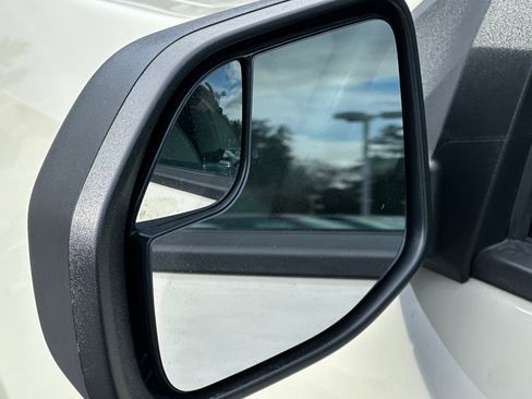 Used 2024 Ford Maverick XLT image 50