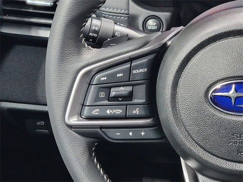 Used 2025 Subaru Outback Premium image 27