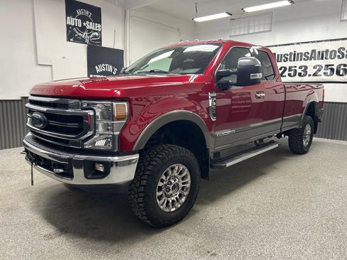 Used 2021 Ford F350 Lariat w/ Chrome Package AWD/4WD image 3