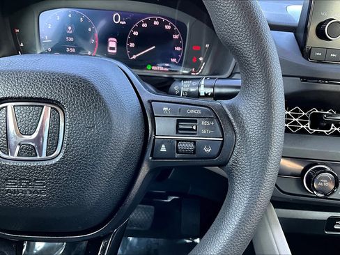 Used 2023 Honda Accord LX image 24