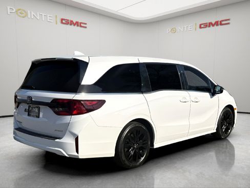 Used 2025 Honda Odyssey Sport-L image 5