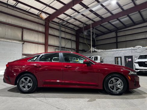 Used 2022 Kia K5 LXS image 4