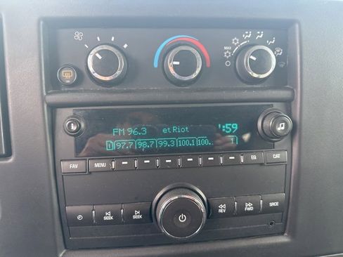 Used 2016 Chevrolet Express 3500 LT w/ LT Preferred Equipment Group image 14