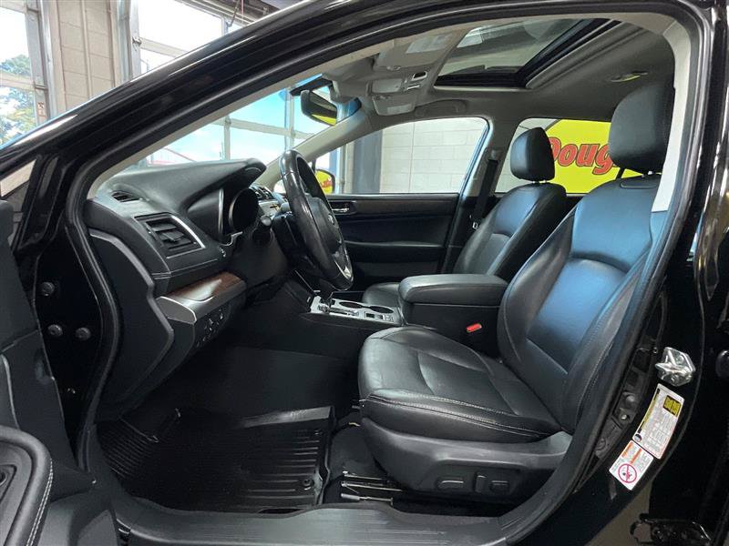 Used 2018 Subaru Outback 2.5i Limited AWD/4WD image 11