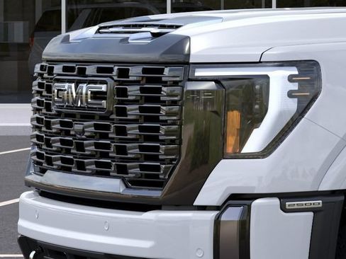 New 2026 GMC Sierra 2500 Denali Ultimate AWD/4WD image 13