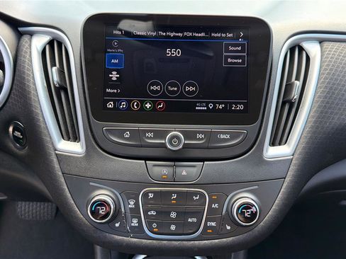 Used 2023 Chevrolet Malibu LT FWD image 13