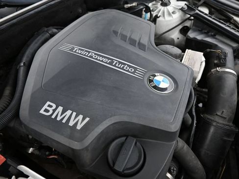 Used 2015 BMW 528i Sedan RWD image 26