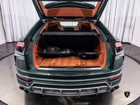 Used 2021 Lamborghini Urus AWD/4WD image 13