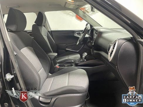Used 2020 Kia Soul S FWD image 23
