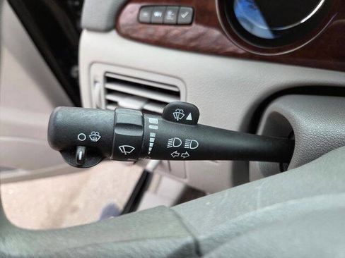 Used 2007 Buick Lucerne CX w/ Driver Confidence Package FWD image 24