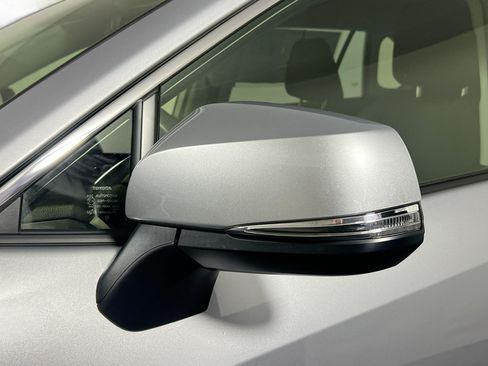 Used 2023 Toyota RAV4 LE AWD/4WD image 12