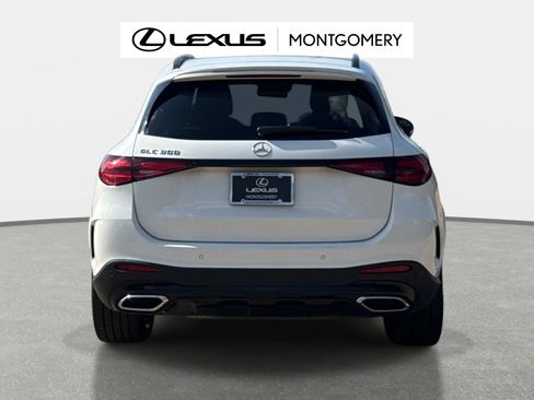 Used 2023 Mercedes-Benz GLC 300 image 4