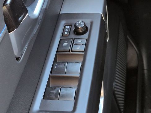 Used 2024 Toyota Sequoia Platinum AWD/4WD image 24