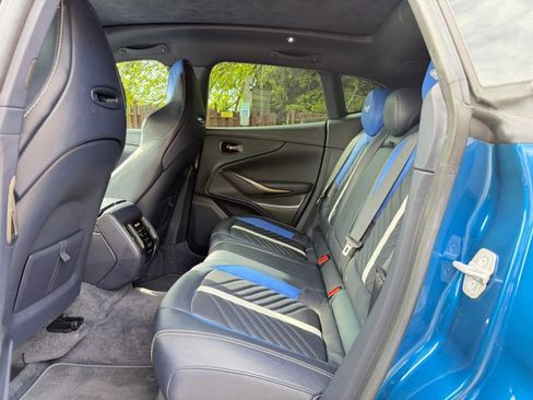 Used 2023 Aston Martin DBX 707 AWD/4WD image 15