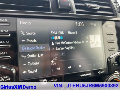 Used 2021 Toyota 4Runner Venture w/ Moonroof Package image 32